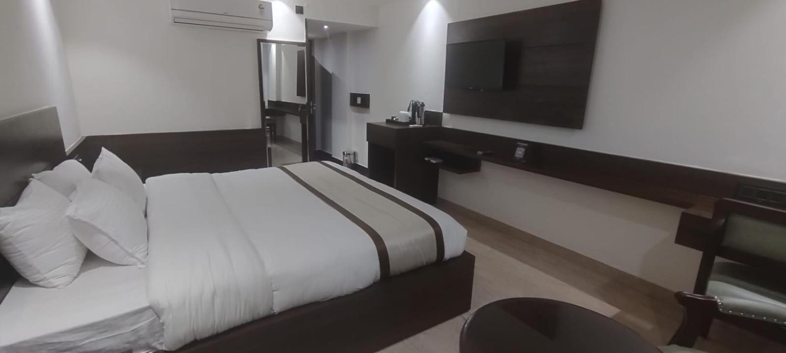 Hotel Ambica Katra カトラ エクステリア 写真